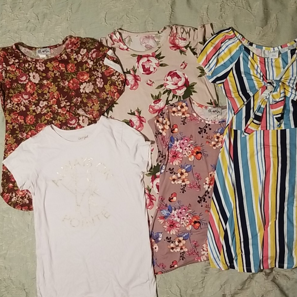 Lot of 5 pieces of 12 y/o girls clothes